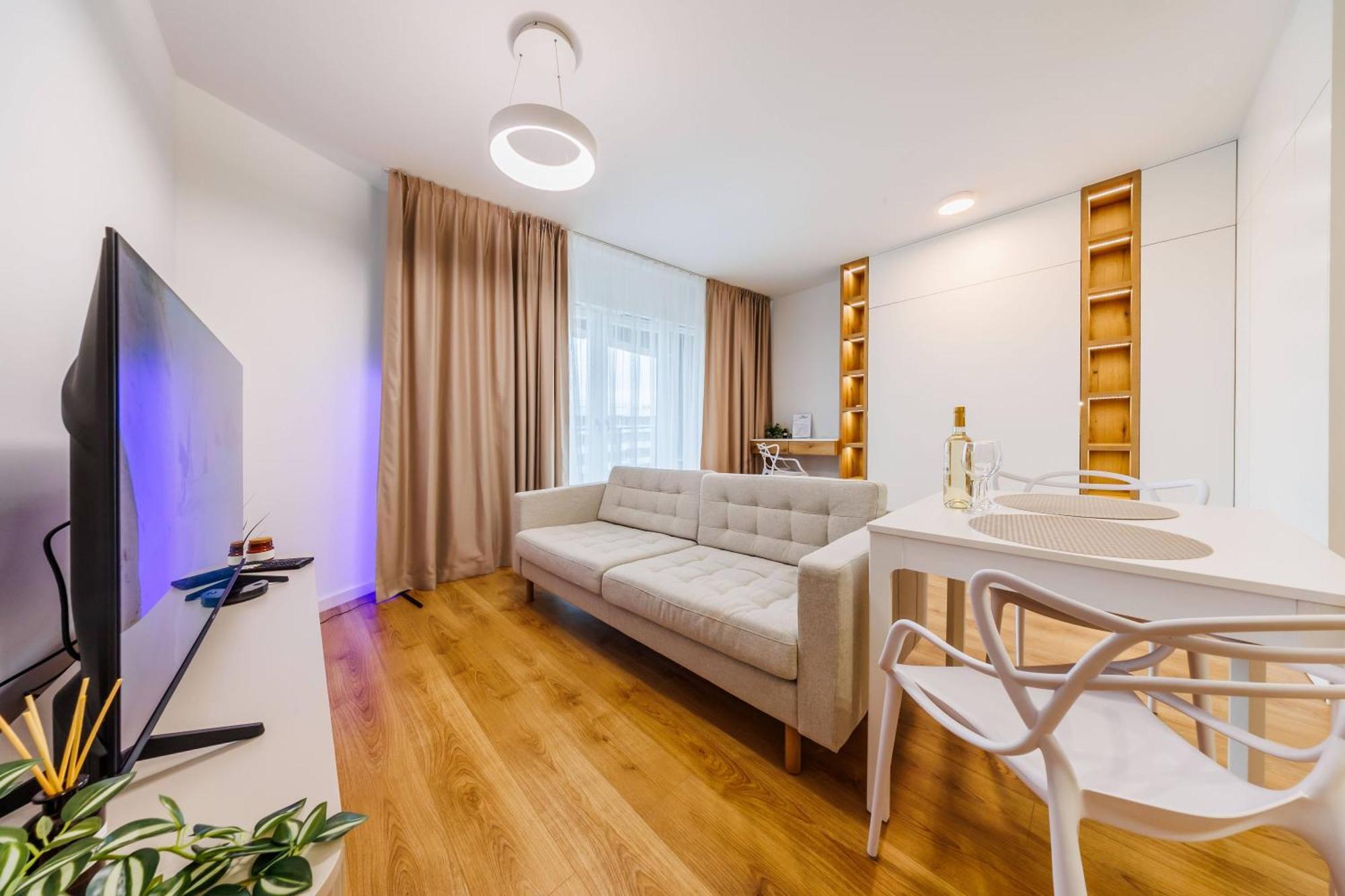 Premium Suite- City Center, Capital Towers, Free Parking Ряшів Екстер'єр фото